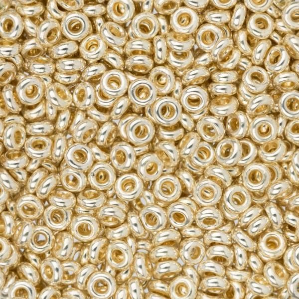 Demi Round 8/0 #0558PF серебряный