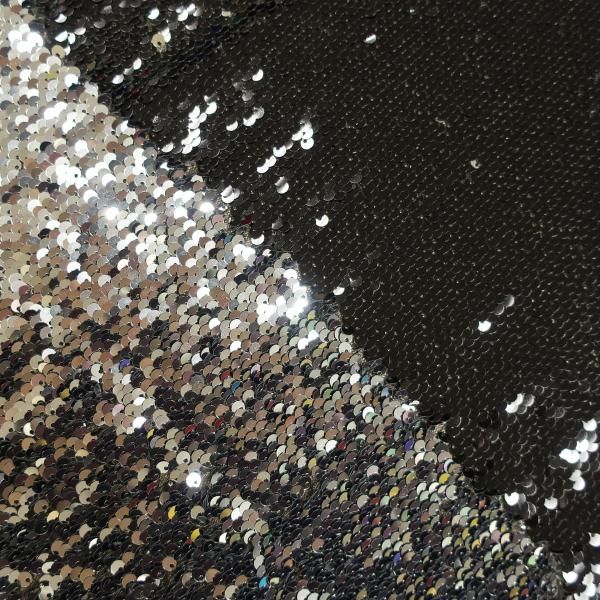 Пайеточная ткань черный\серебро (65 см)
