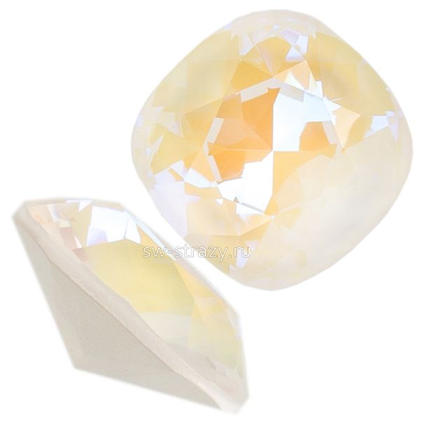 Кристаллы 4470 10 mm Crystal Light Grey Delite