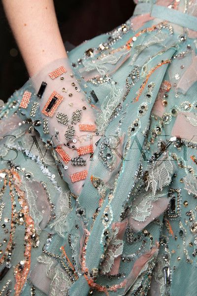 Платье украшенное бисером